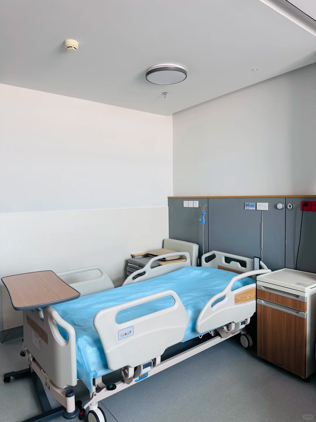 Private patient room